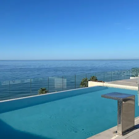 Perla Marina 4*