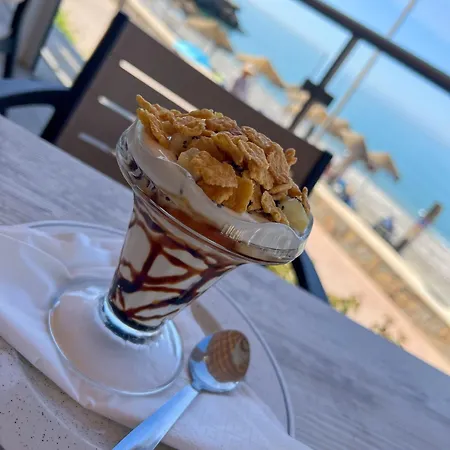 Perla Marina Hotel