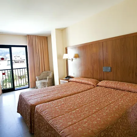 Perla Marina 4*