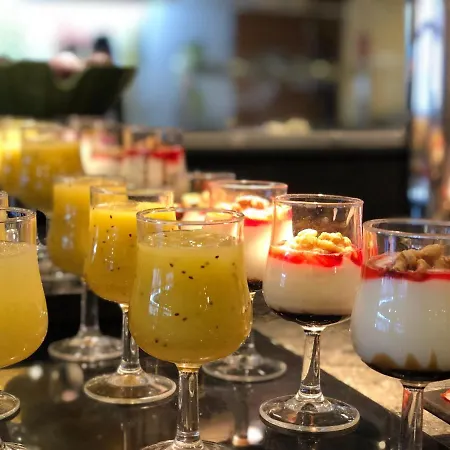 Perla Marina Hotel