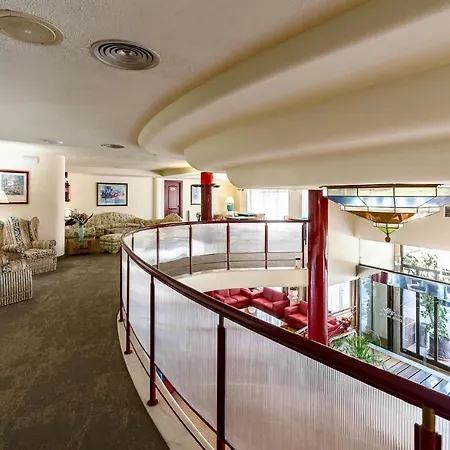 Perla Marina نيرخا