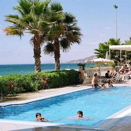 Hotel Perla Marina 4*