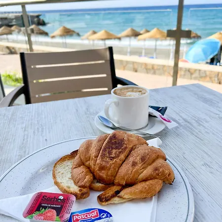 Hotel Perla Marina 4*