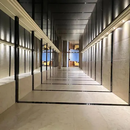 Perla Marina 4* نيرخا