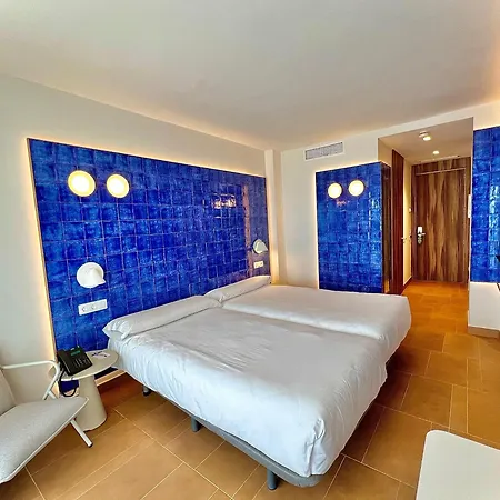 Hotell Perla Marina Nerja