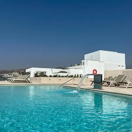 Perla Marina فندق نيرخا